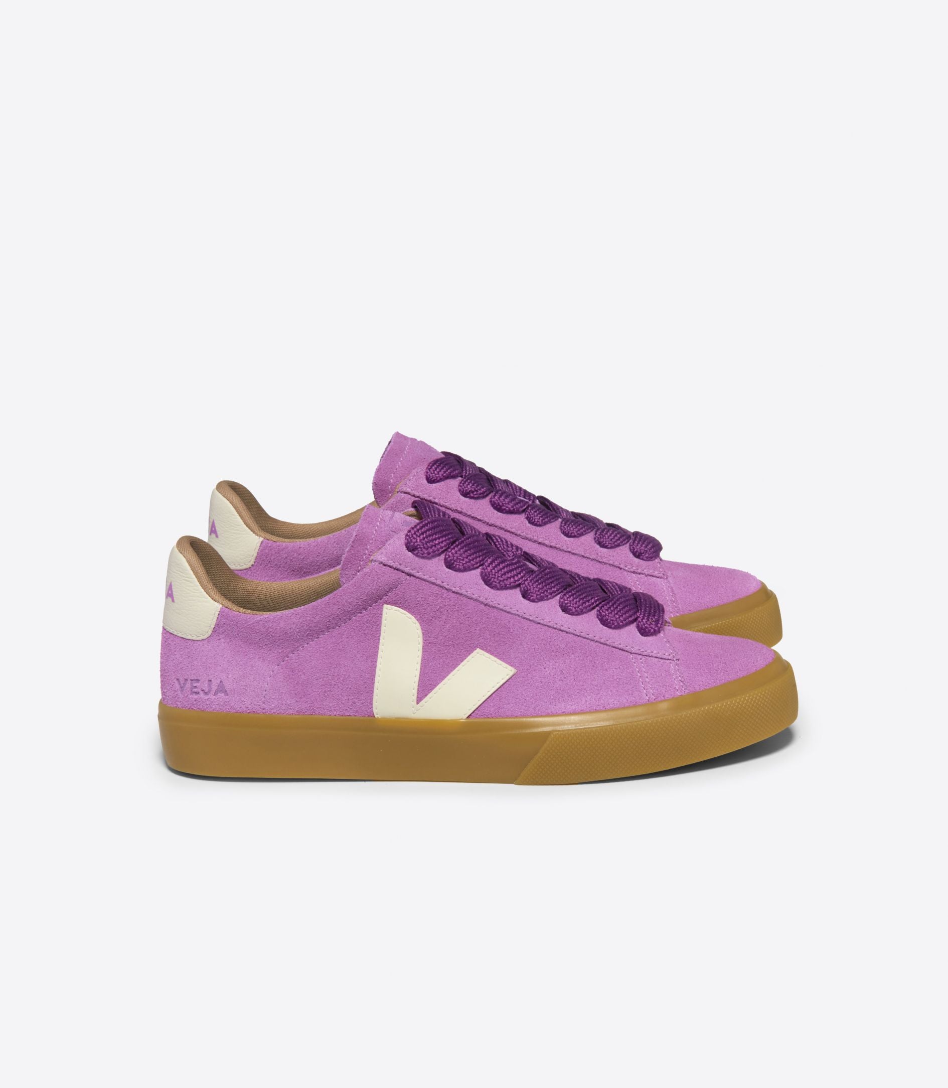 Veja Campo Suede – SOLE DESIRE // RUN NEWPORT - Main Image